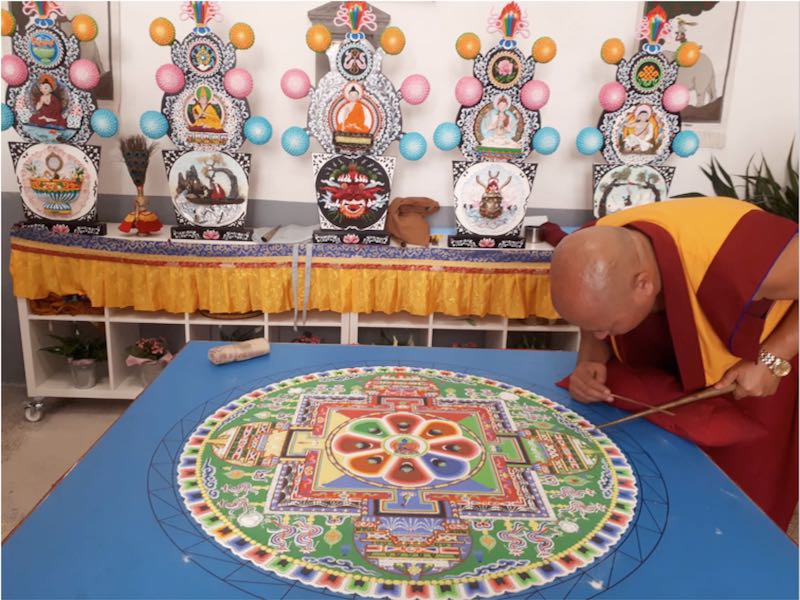 "Mandala del Buda de la Medicina" - Meditación, Sonoterapia y yoga en Tenerife Sur - Centro Budista "Ghe Pel Ling" Canarias