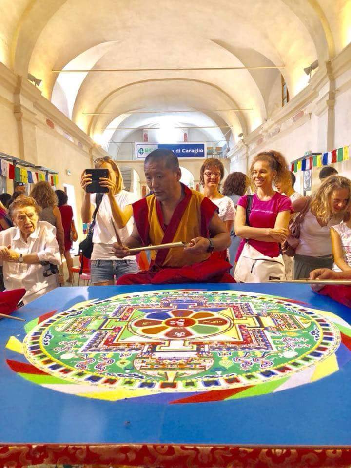 Mandala por la paz - Meditación, Sonoterapia y yoga en Tenerife Sur - Centro Budista Ghe Pel Ling Canarias 4